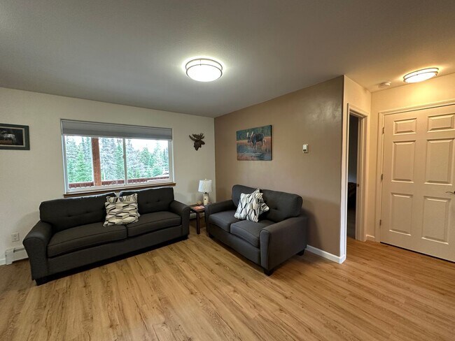 Foto del edificio - 1230 Angler Drive, Annex Lodge