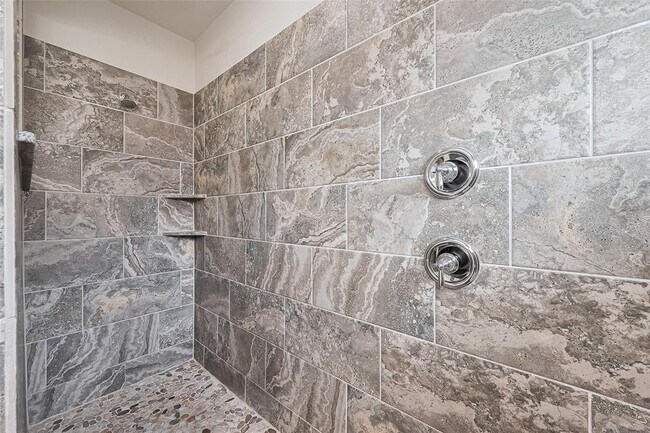 Foto del edificio - 6723 Widdenbrook Trace