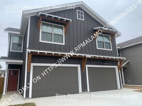 Building Photo - 10327 Candlewood Wy