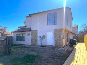 Building Photo - 11511 Stagecoach Trail