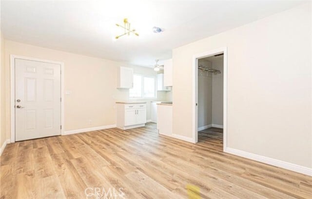 Building Photo - 6250 Vineland Ave