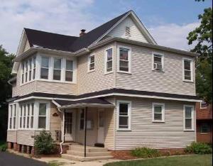 Foto principal - 328 W St Charles Rd