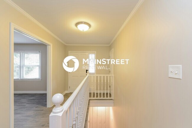 Foto del edificio - 3 Bedroom Pet-Friendly Home in CLEMMONS, NC with Main Street Renewal