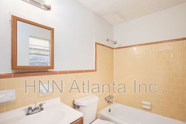 Foto del edificio - 1171 Woodland Ave, NE