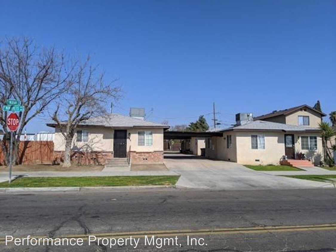 Foto principal - 482 W Minarets Ave