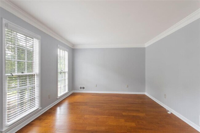 Building Photo - 2710 Arbor Summit