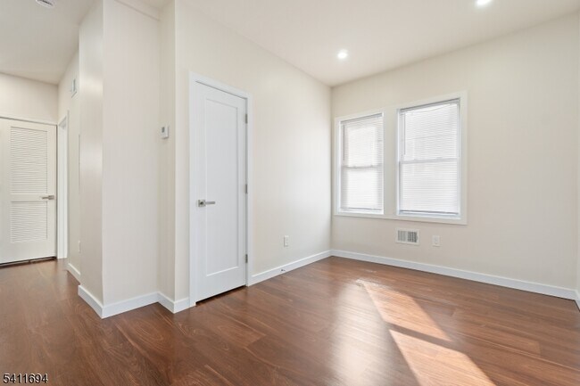 Foto del edificio - 824 George St