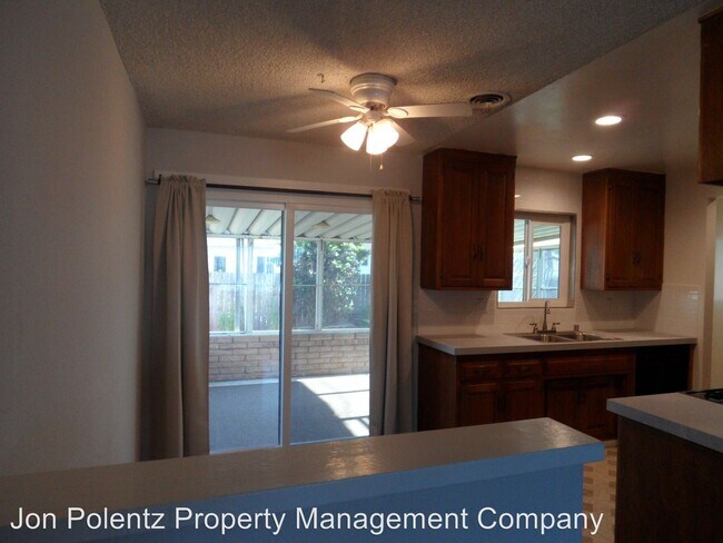 Building Photo - 3 br, 2 bath House - 6432 Harvard Circle