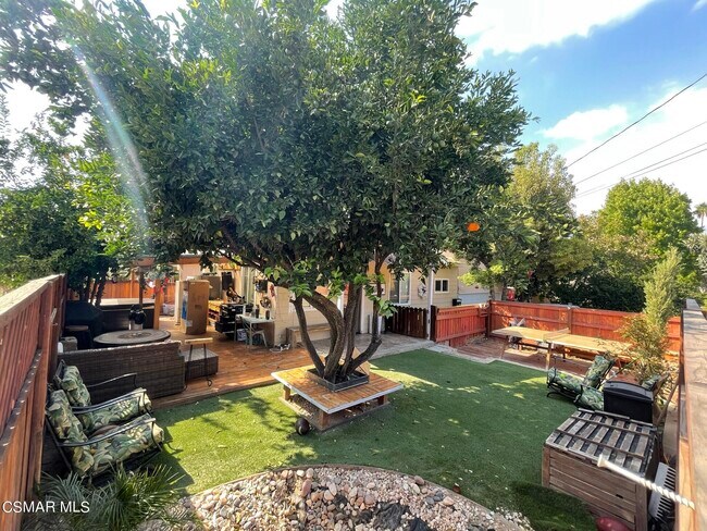 Foto del edificio - 1051 Orange Grove Ave