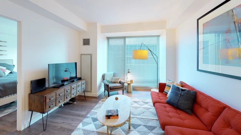 Photo - Van Ness Apartments