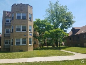 Building Photo - 10981 S Church St