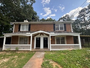 Building Photo - 507 Whitehall Ln