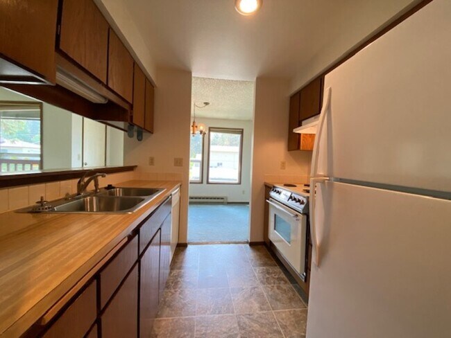Foto del edificio - 8705 N Colton St