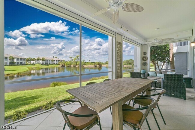 Foto del edificio - 5000 Royal Shores Dr