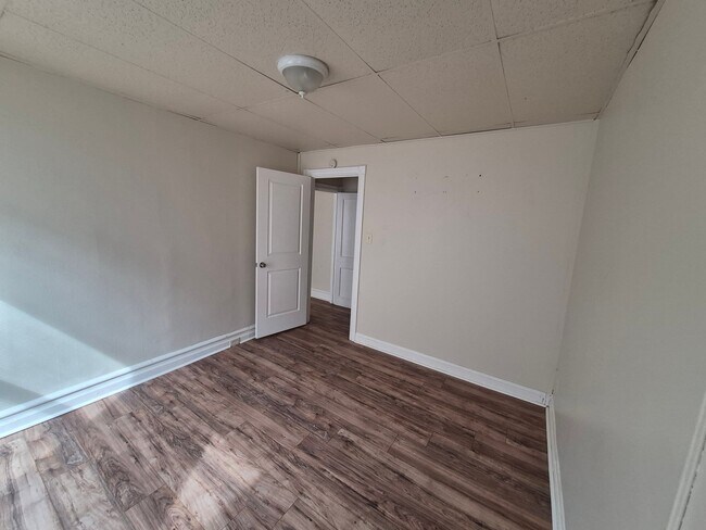 Foto del edificio - 915 Tilghman St