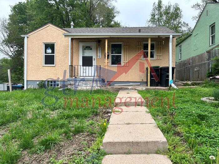 Primary Photo - 3315 N 40th Ave