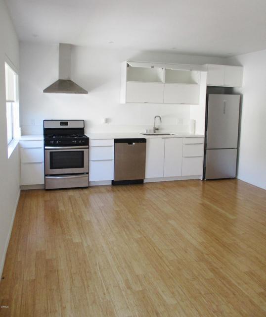 Primary Photo - 218 S Ave 66