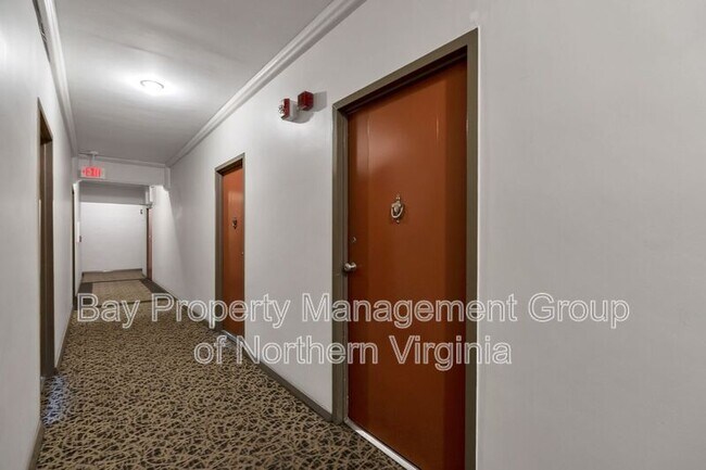 Building Photo - 1711 MASSACHUSETTS AVE NW