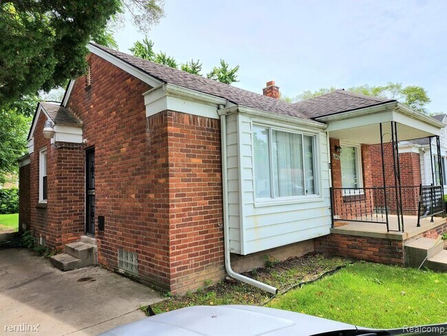 Building Photo - 3 br, 1 bath House - 18456 Edinborough Road