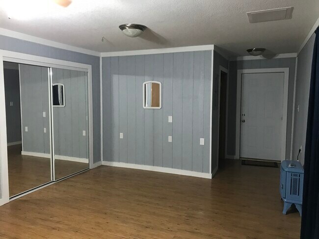 View of downstairs bedroom/living area. - 1711 Clearwater Road Unit D