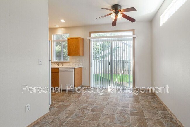 Foto del edificio - 17314 SE 22nd St