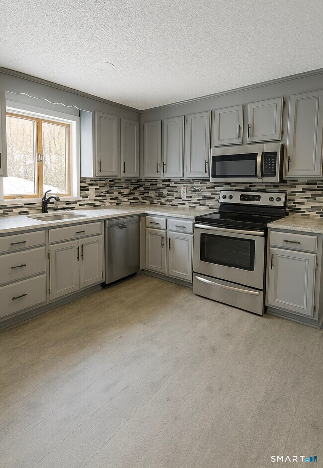 Foto del edificio - 316 High Rd