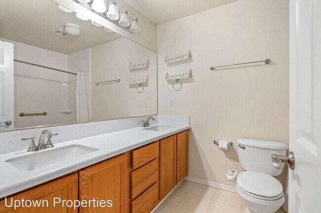 Building Photo - 3 br, 3 bath House - 9284 SW Sweek Dr