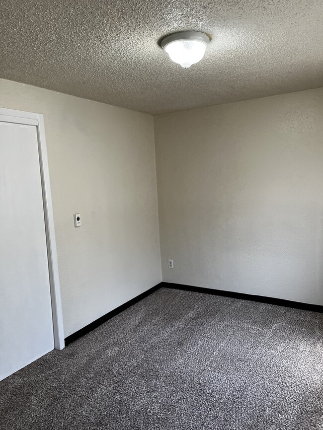 Foto del edificio - Duplex unit East Nampa near NNU and Downtown!