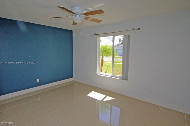 Foto del edificio - 3 br, 2.5 bath House - 8141 SW 203rd St # ...