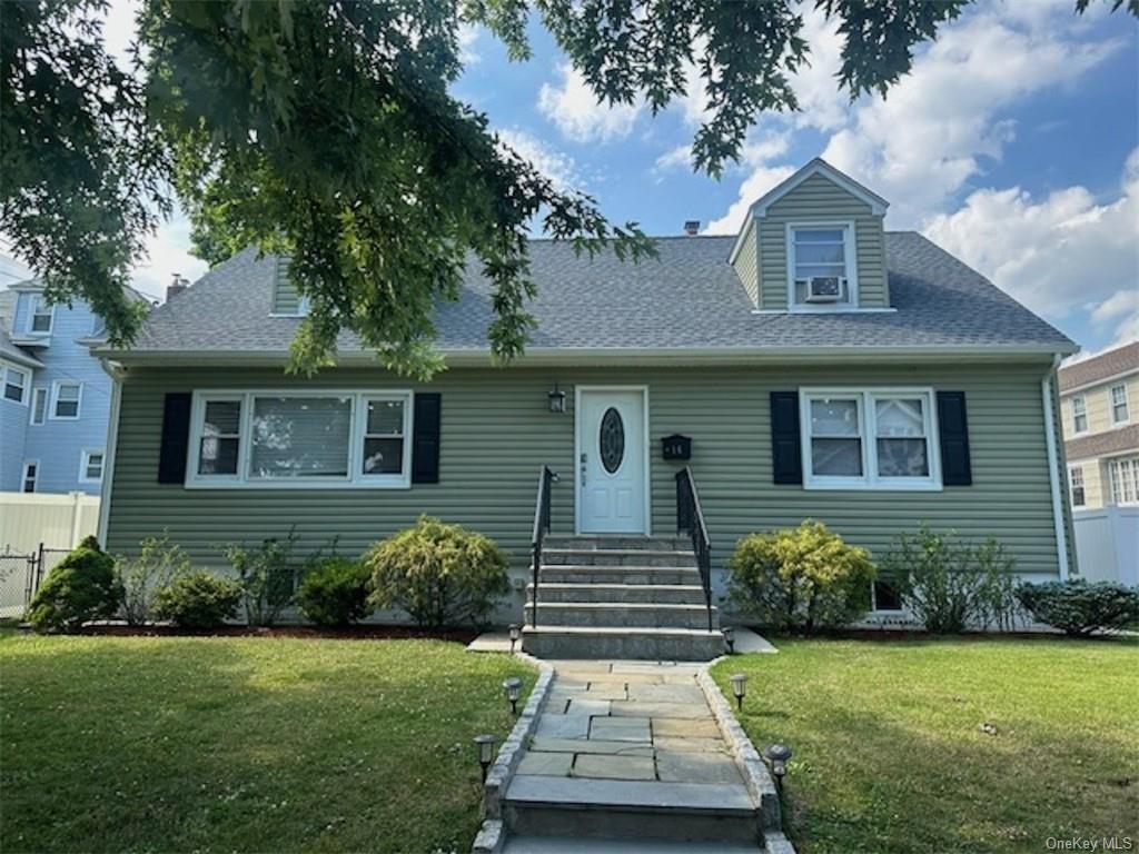Foto principal - 16 Howard Pkwy