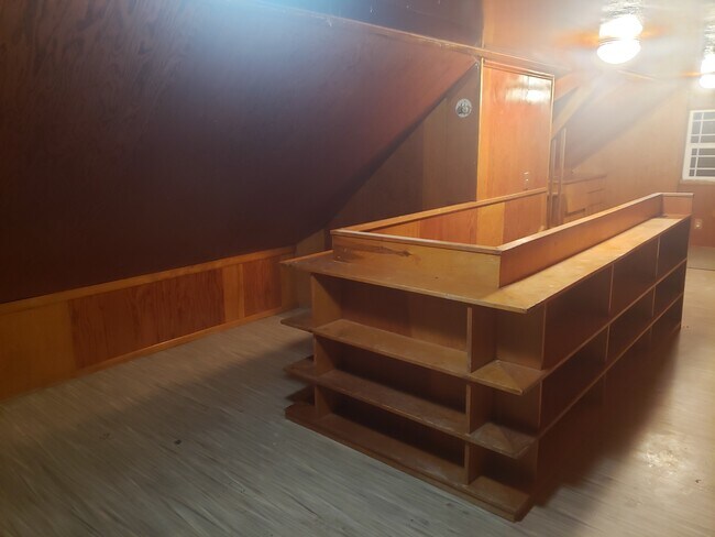 Foto del edificio - 225 S Bailey St