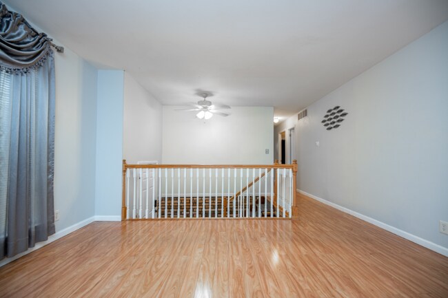 Foto del edificio - 3819 W Warwick Dr