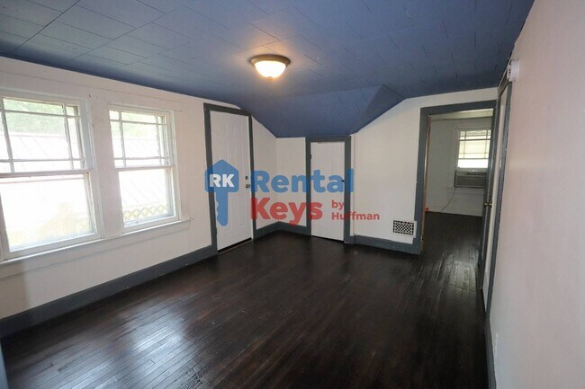 Foto del edificio - Three Bedroom | Two Bathroom House