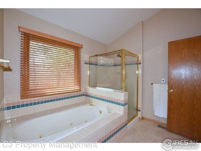 Building Photo - 4 br, 4 bath House - 2603 Pasquinel Dr