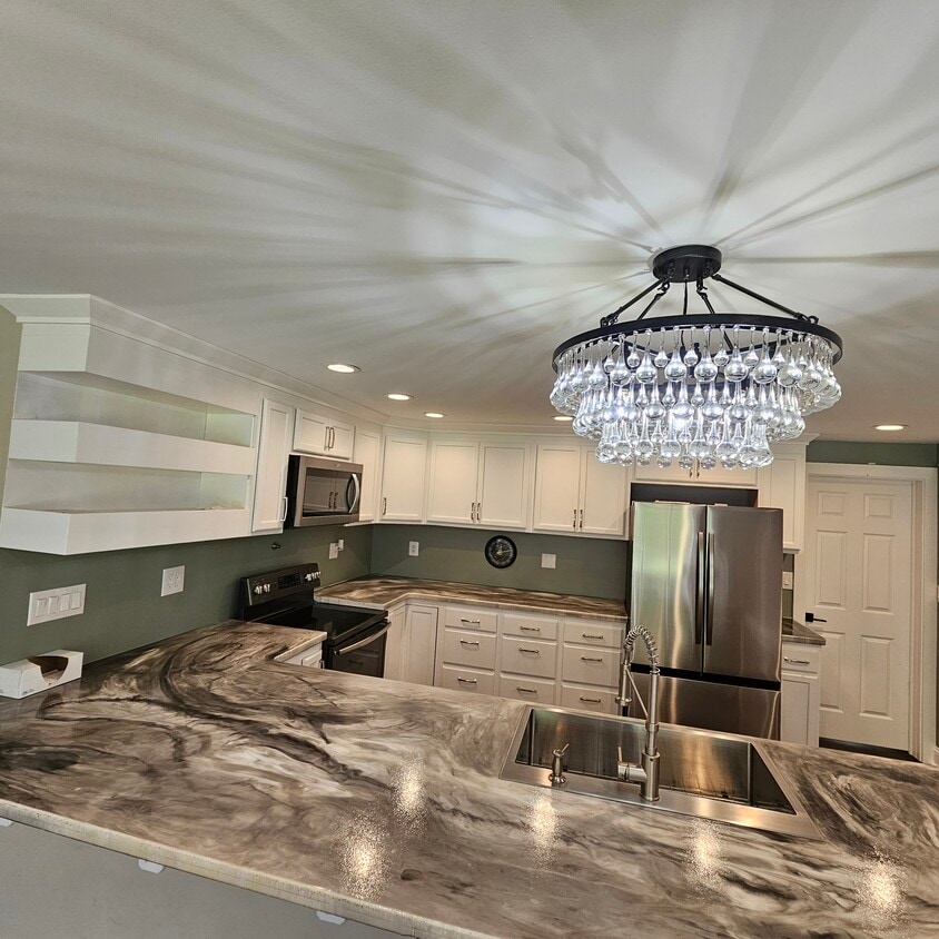 Foto principal - 4430 Emmons Rd