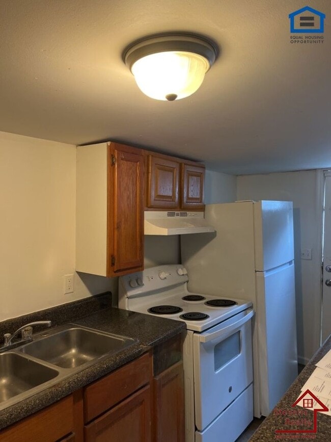 Foto del edificio - 4324 Grand Ave