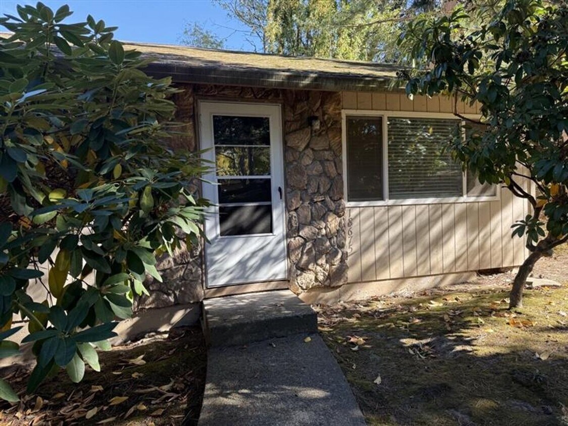 Photo - 18675 NW Shadow Lane ~ Rock Creek Duplex with Month to Month lease