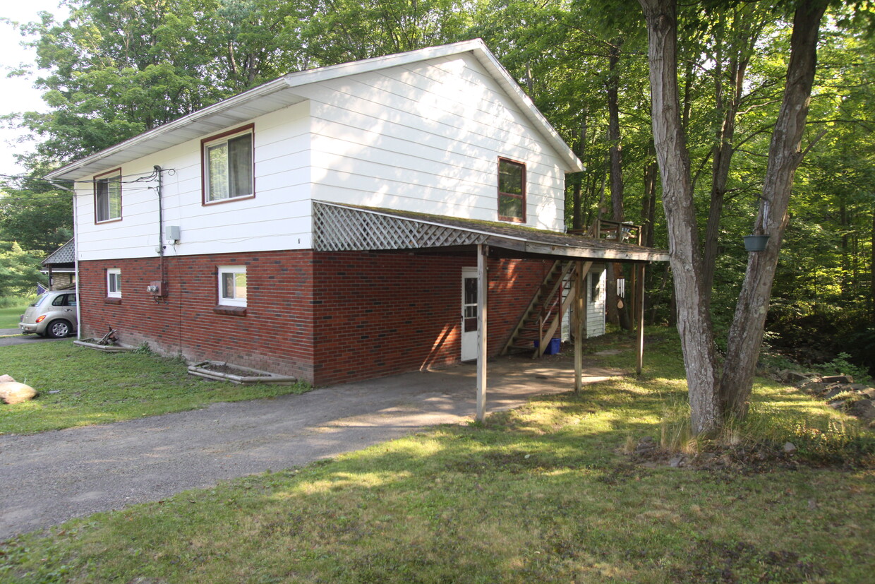 Primary Photo - 7 Sawdey Rd