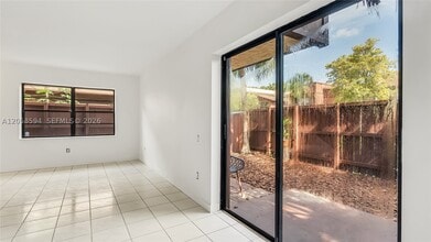 Building Photo - 7123 SW 115th Pl