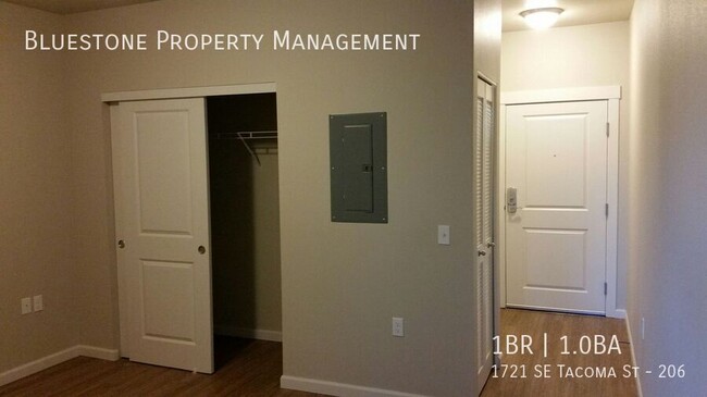 Building Photo - $399 Moves you in! Apply today!