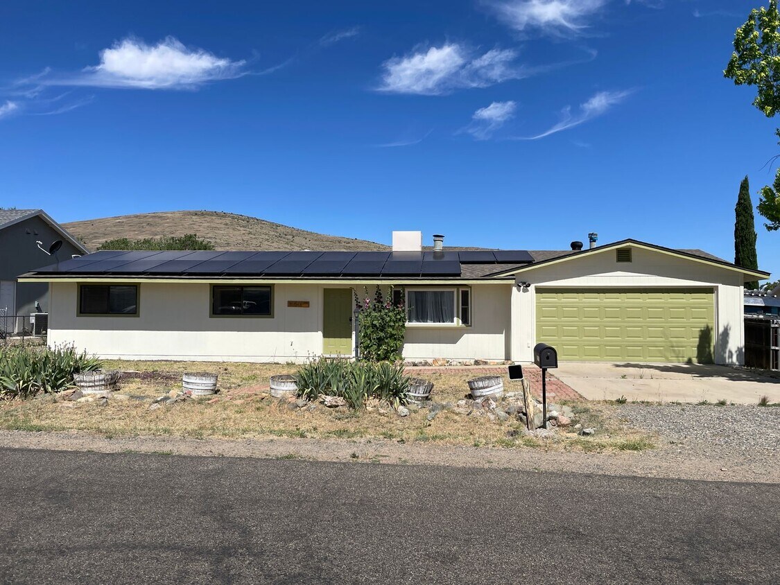 Primary Photo - APPLY NOW - 3050 N Date Creek