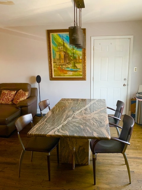 Sala de estar - Comedor - 5310 S Archer Ave