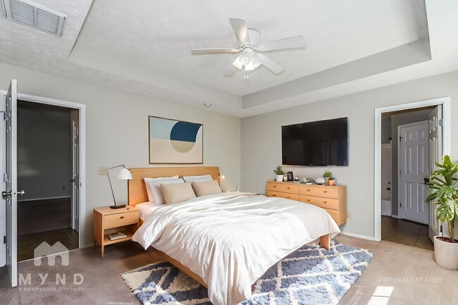 Building Photo - 308 W Grace St