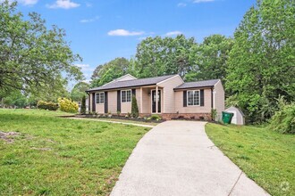 Building Photo - 5001 Forest Mountain Ct