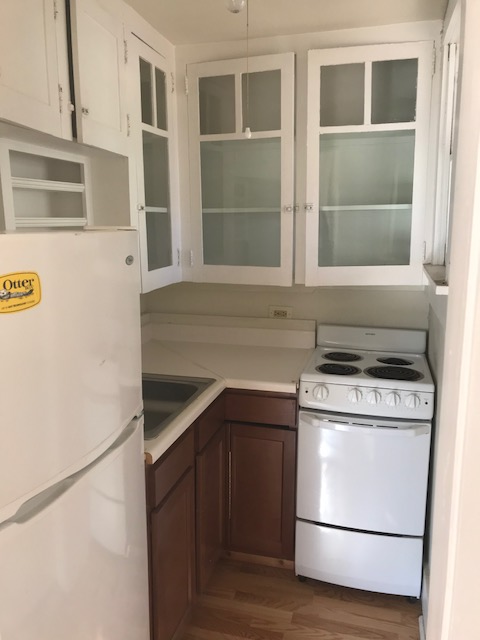 Primary Photo - 1000 N Adams St