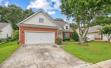 Building Photo - 1163 Rhyne Chase
