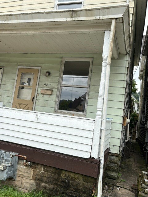 Building Photo - 426 Eleanor St