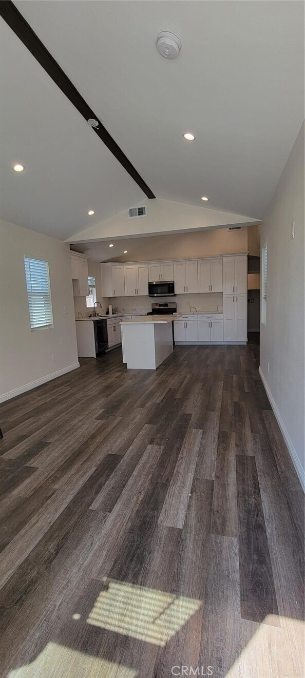 Foto del edificio - 319 E Newhaven Ln
