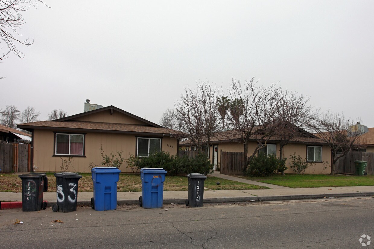 Building Photo - 1305 Lambert Way