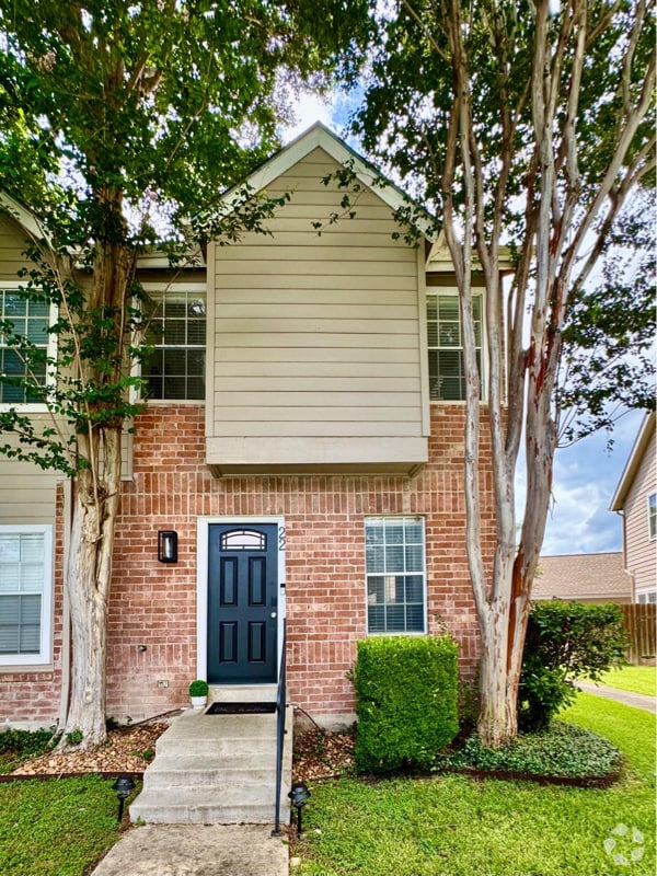 The Arbor Furnished Townhouses for Rent San Antonio, TX